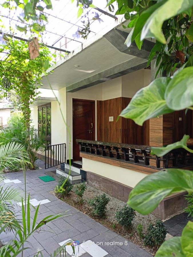 Appartement Leaf Garden Retreat à Varkala Extérieur photo