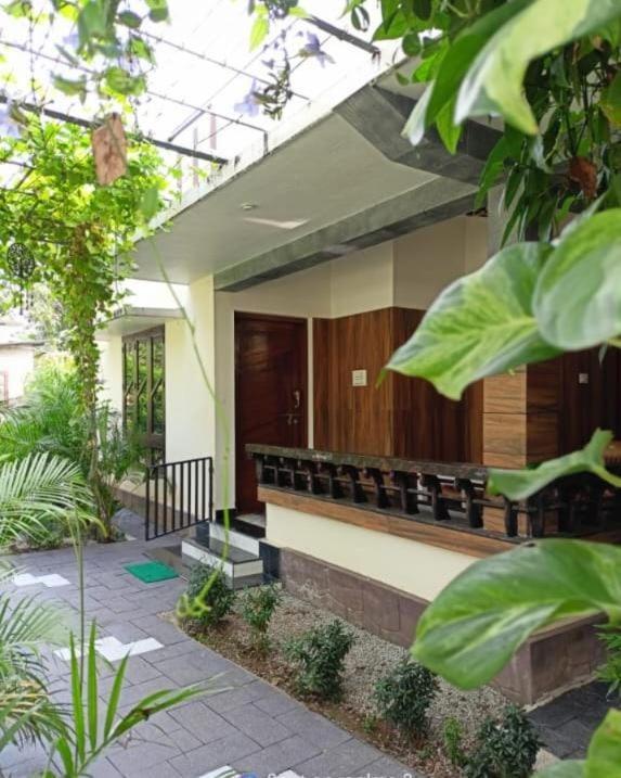 Appartement Leaf Garden Retreat à Varkala Extérieur photo